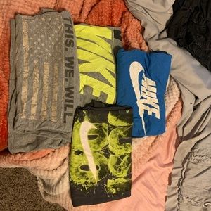 Nike shirts Bundle
